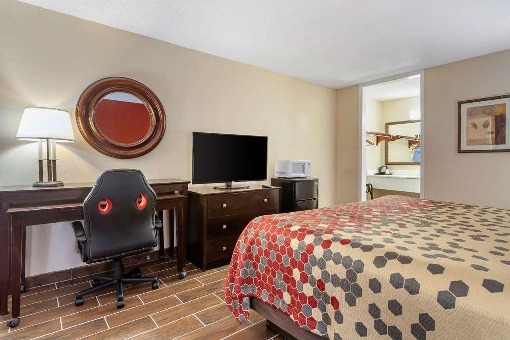 Clarion Inn Brunswick Zimmer foto
