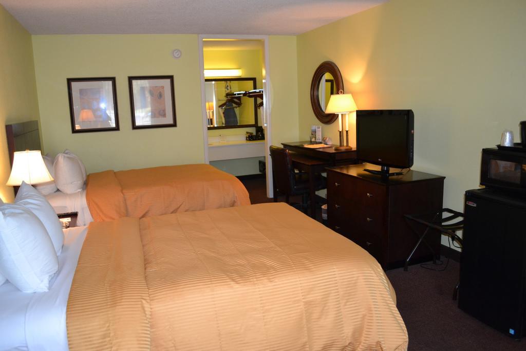 Clarion Inn Brunswick Zimmer foto